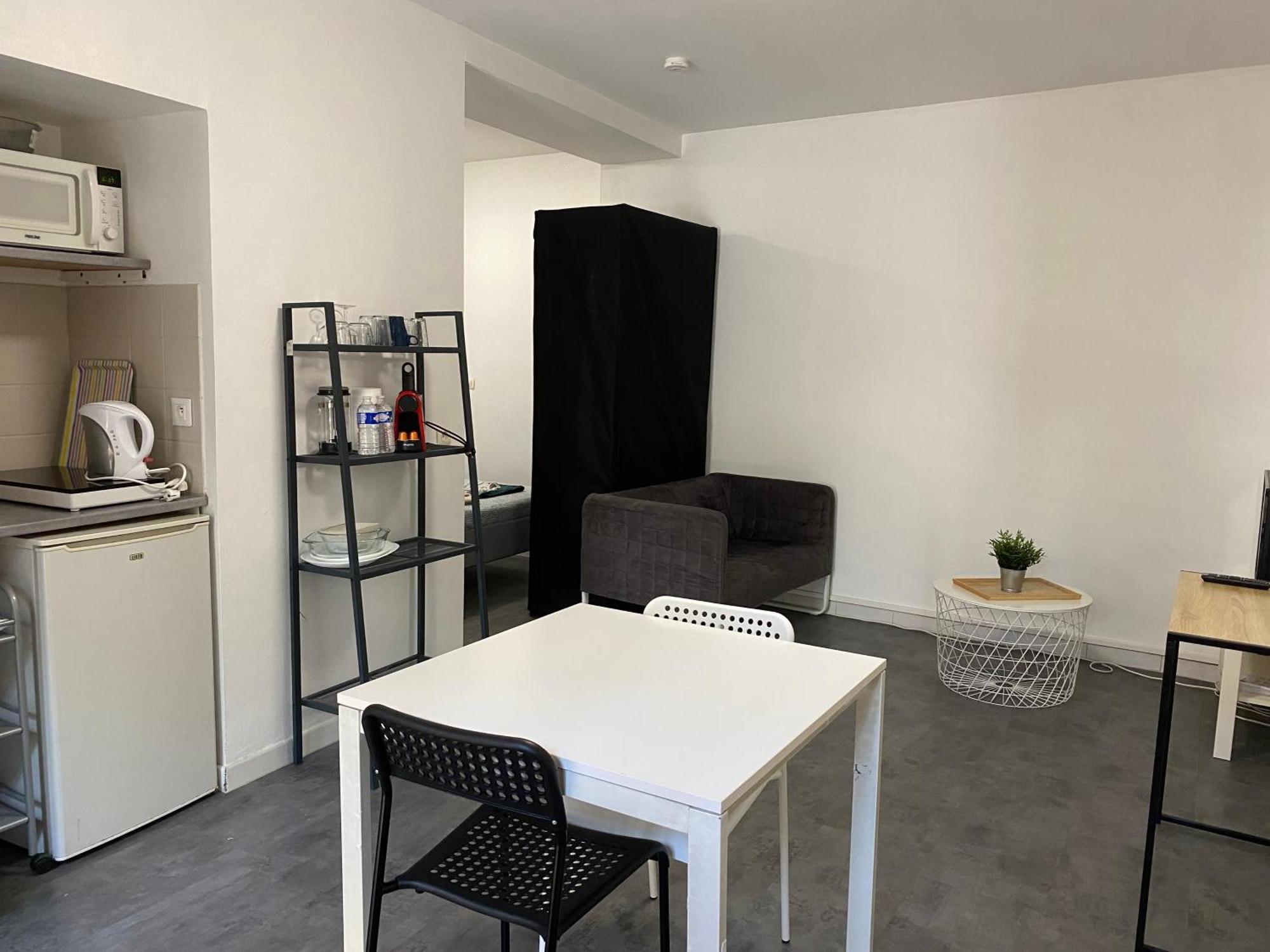 La MAISON D'ANTONIN Nîmes Esterno foto